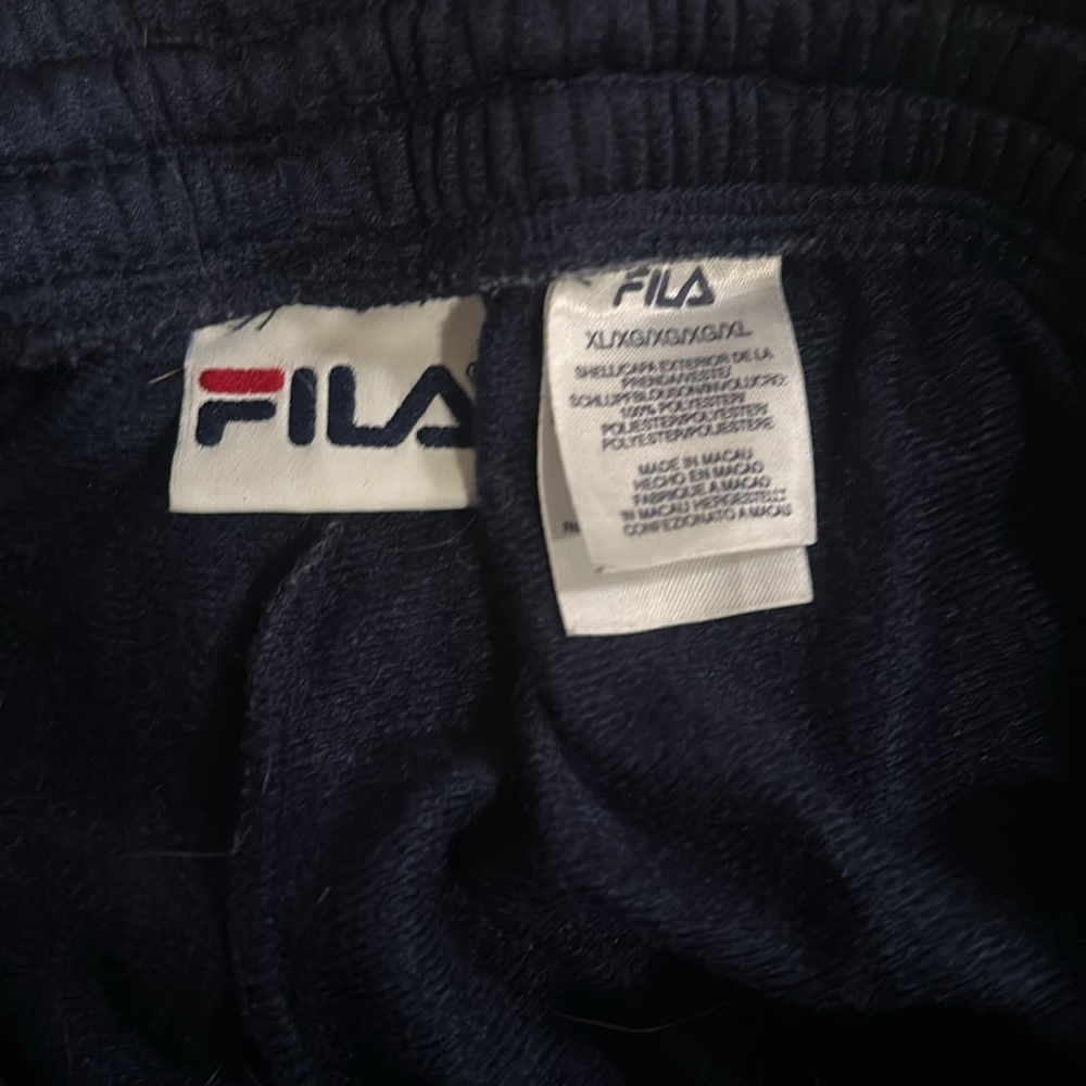 Fila vintage sweatpants (1990-1995ish) - Picture 3 of 3